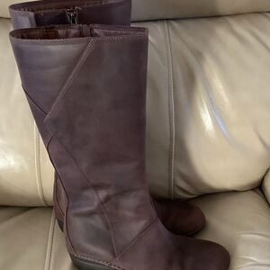Merrell Dark Brown Heeled Boots size 9